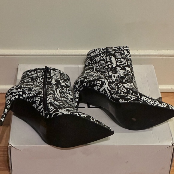 Aldo Booties - Picture 5 of 5